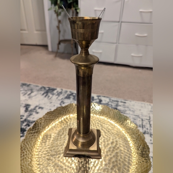 Vintage, Rare Brass Pillar Tall Candlestick Holder- 11in Tall. - Picture 2 of 4